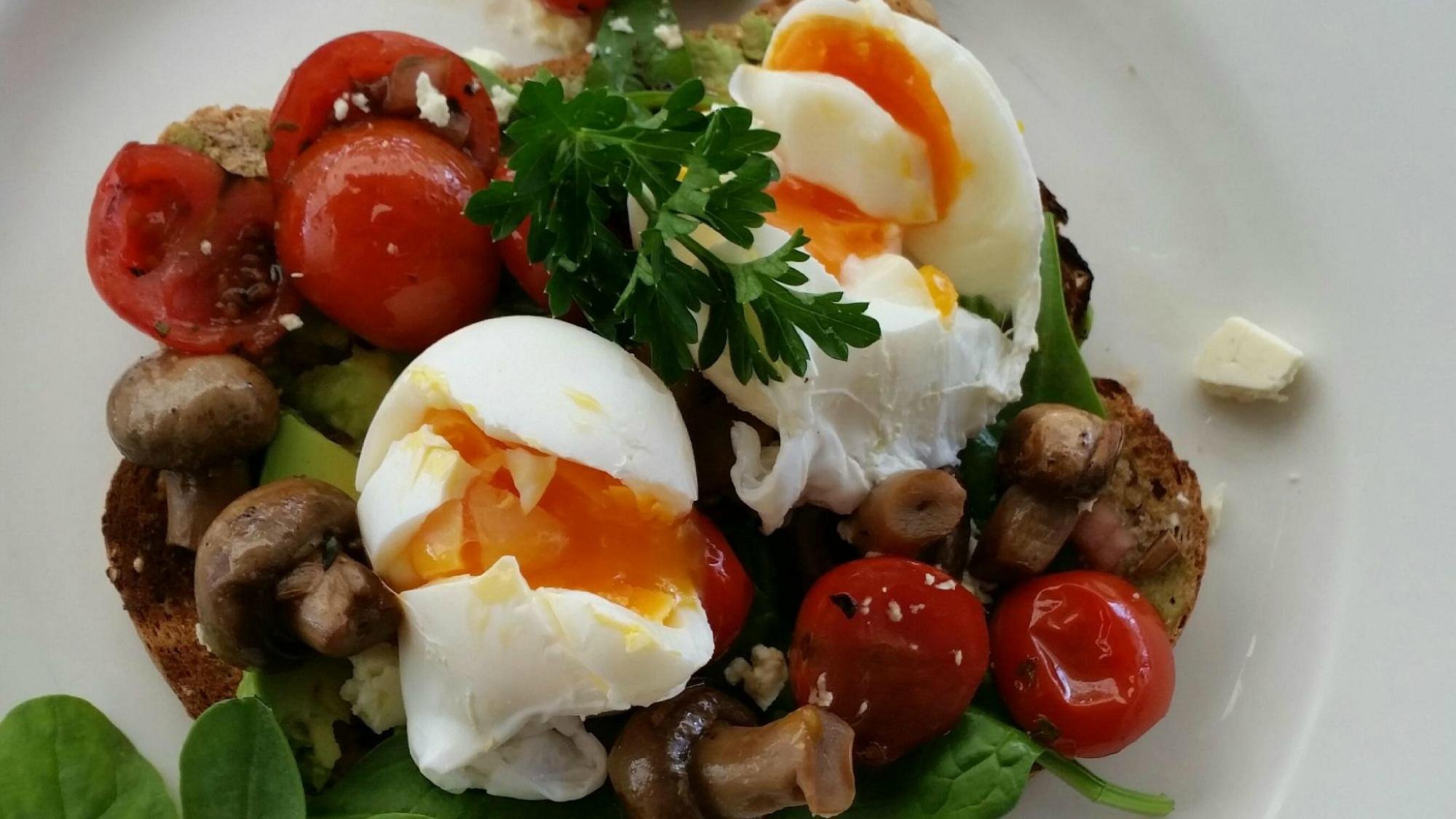 Healthy Big Breakfast Domanis Main Beach