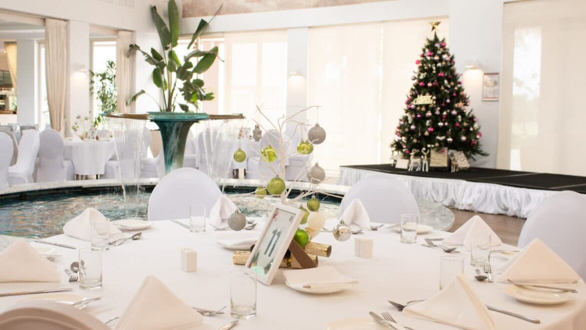 White Christmas Dinner at Links Hope Island Dec 2025