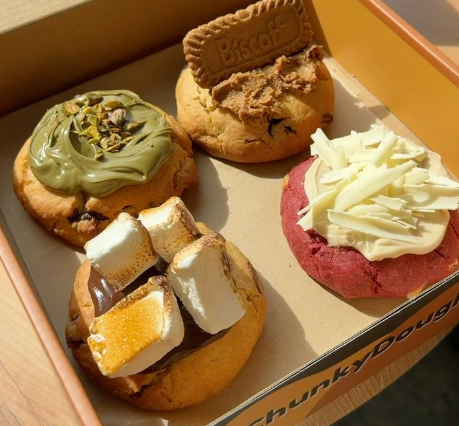 Chunky Dough Café signature loaded cookie