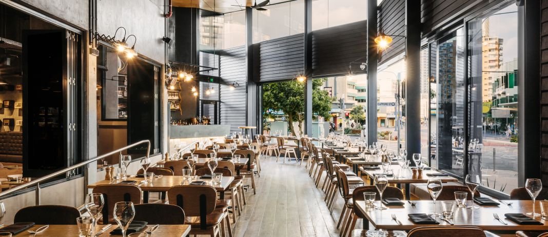 Clifford's Grill and Lounge restaurant interior, voco Gold Coast, Surfers Paradise