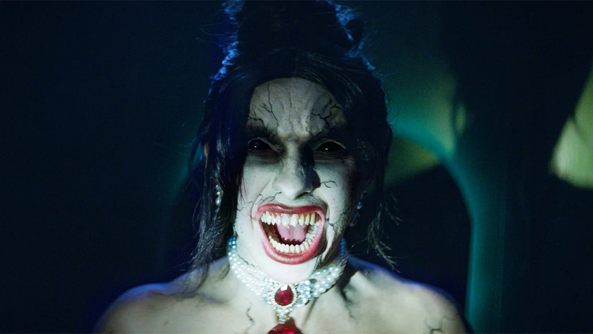 Hellship maze Baroness haunting the wreckage of Dark Star at Fright Nights