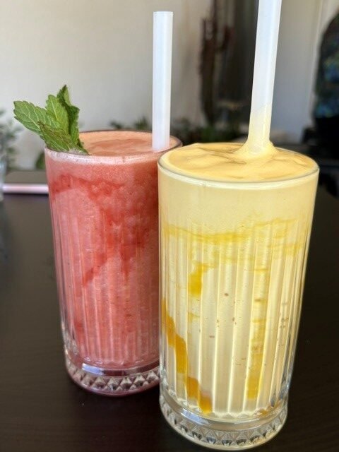 Fresh fruit smoothie blended to order at Hot Mess Deli in Varsity Lakes